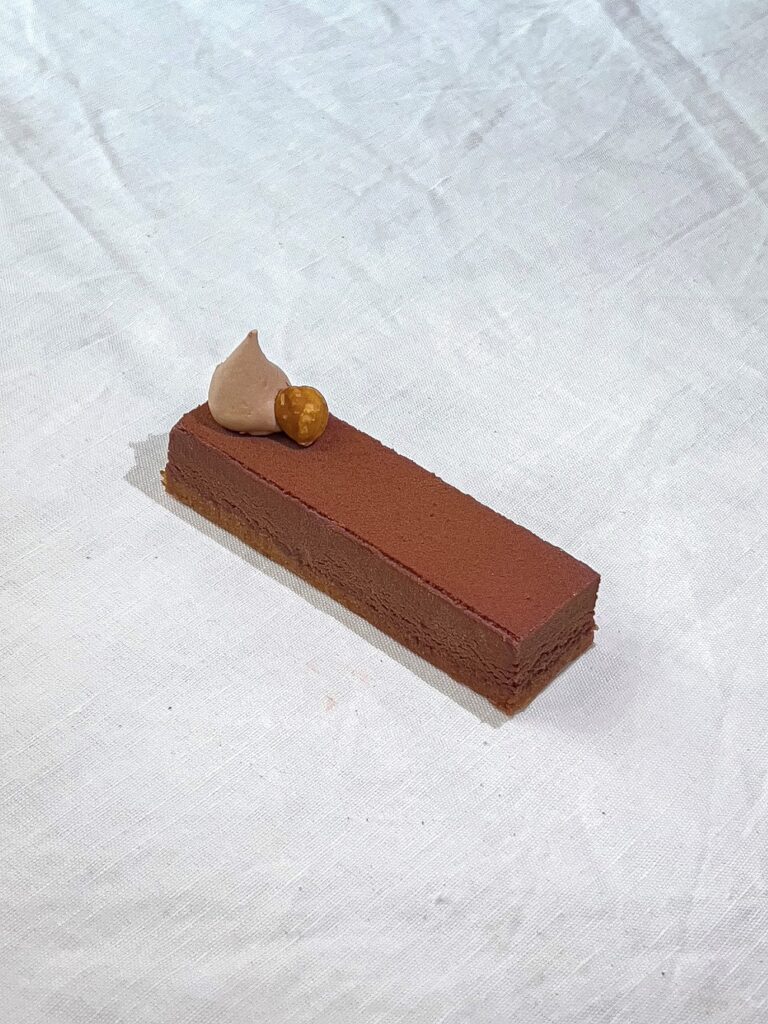 LE ROYAL